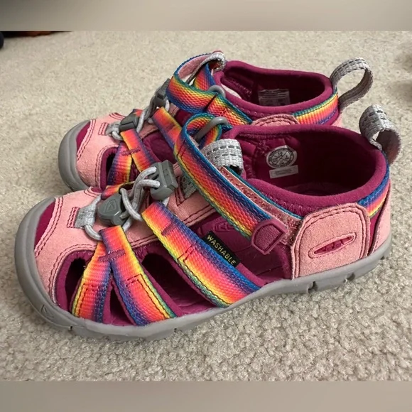 Keen Pink Sandals with rainbow straps - Picture 2 of 6